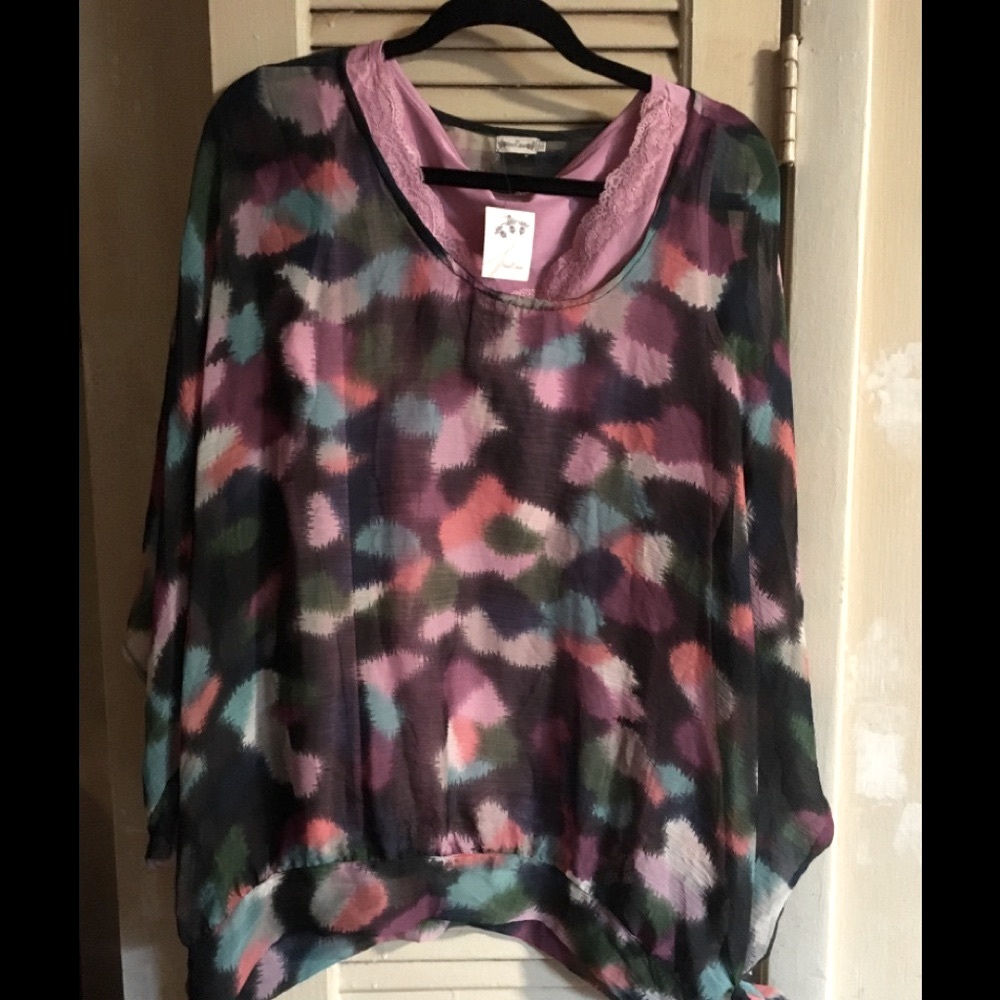 Brand new multicolored chiffon blouse